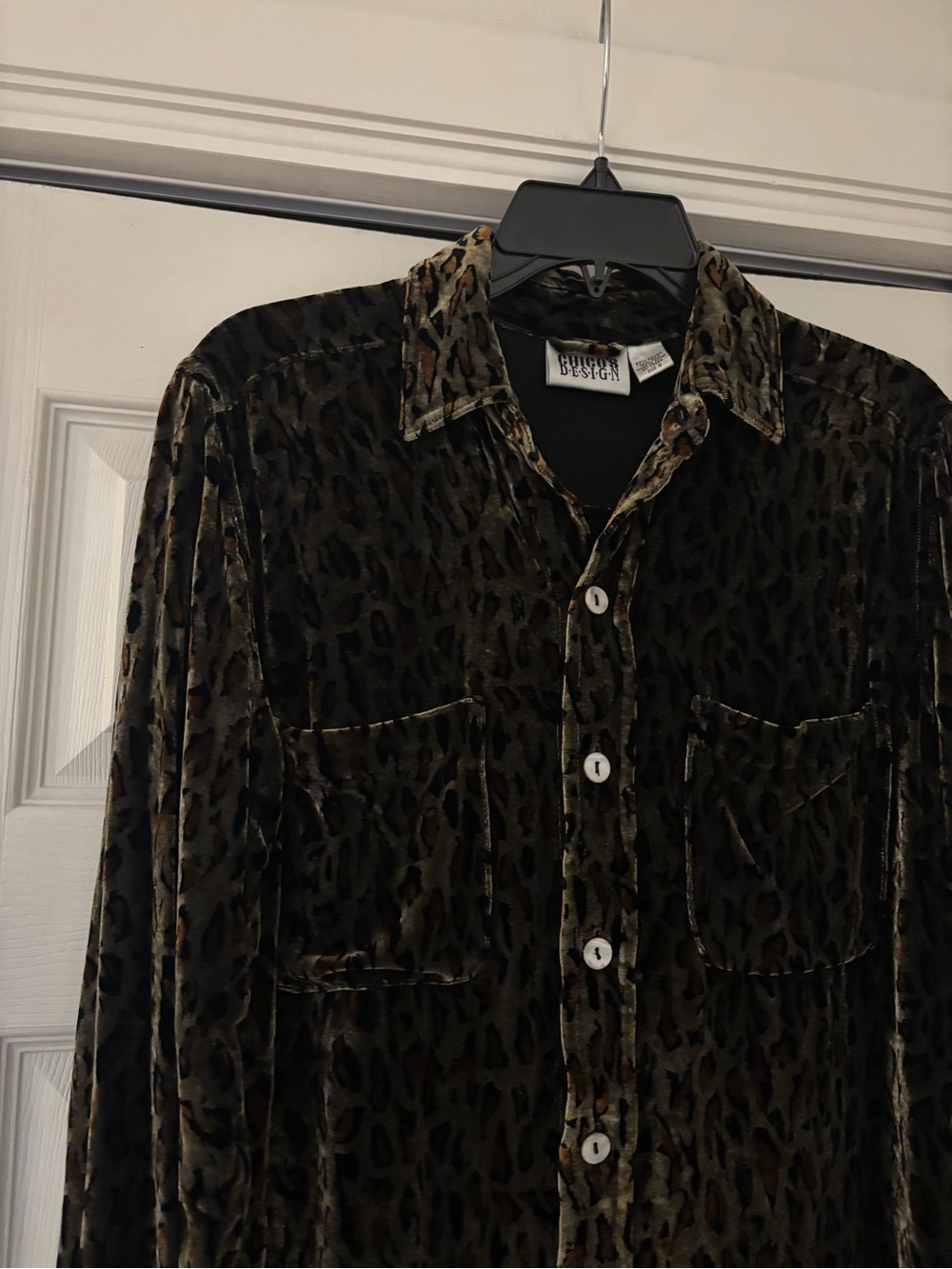 CHICO’S Olive and Black Leopard Print Faux Velvet Button Down Blouse - Picture 6 of 12